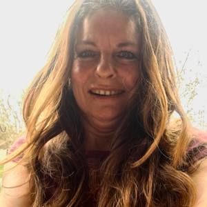 Meet your Posher, Pamela